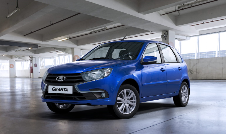 АВТОВАЗ исключил несколько комплектаций Luxe хэтчбека Lada Granta